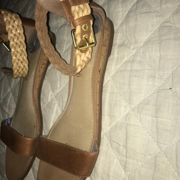 Sperry Sandals - Picture 3 of 4